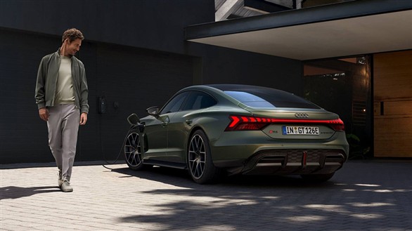 Audi RS e-tron GT performance